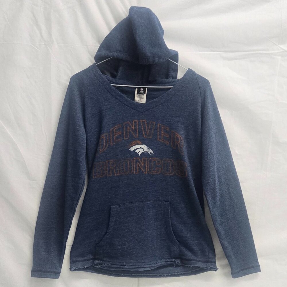 Denver Broncos Women’s Distressed Hoodie Medium | Team Apparel NFL Vintage Style